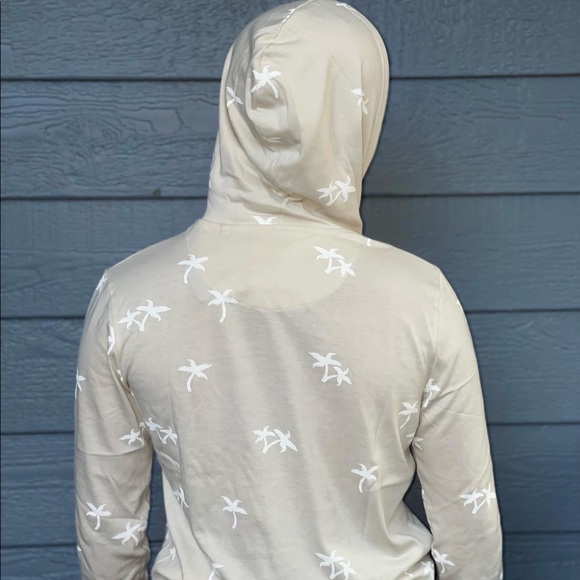 Brand new - Picture 2 of 2